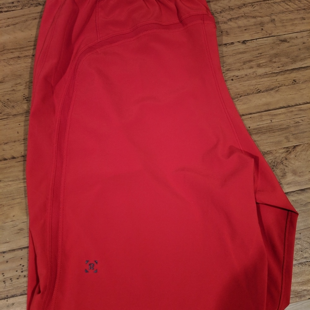 Lululemon Pace Breaker 7" Men's Shorts
